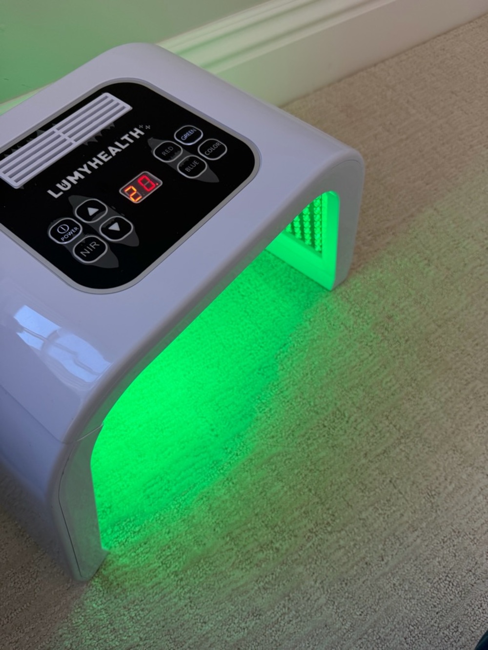 LED Light Therapy Device - Picture 6 of 9